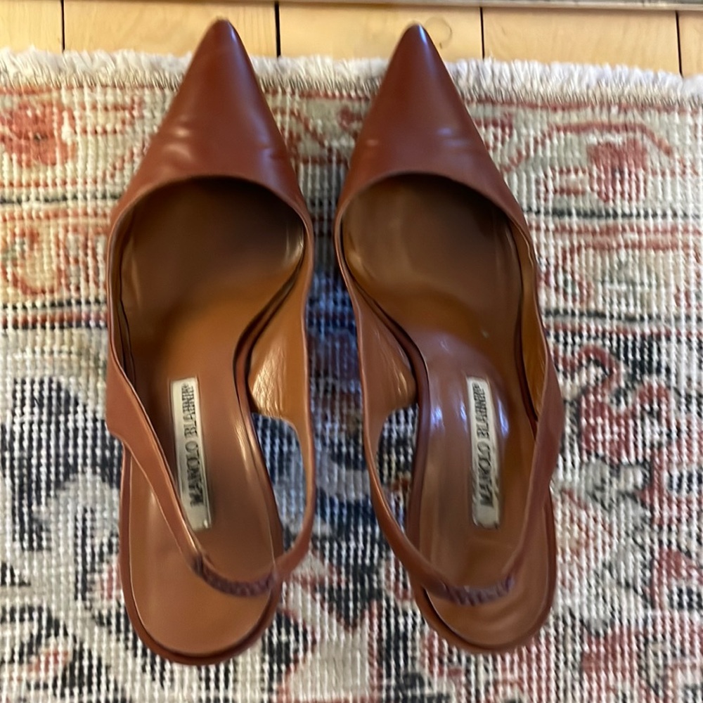 Manolo Blahnik Slingbacks